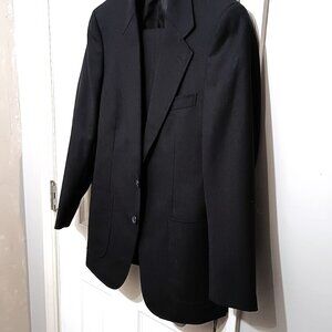 D'urban Men 2 Piece Dark Blue Suit         34S
